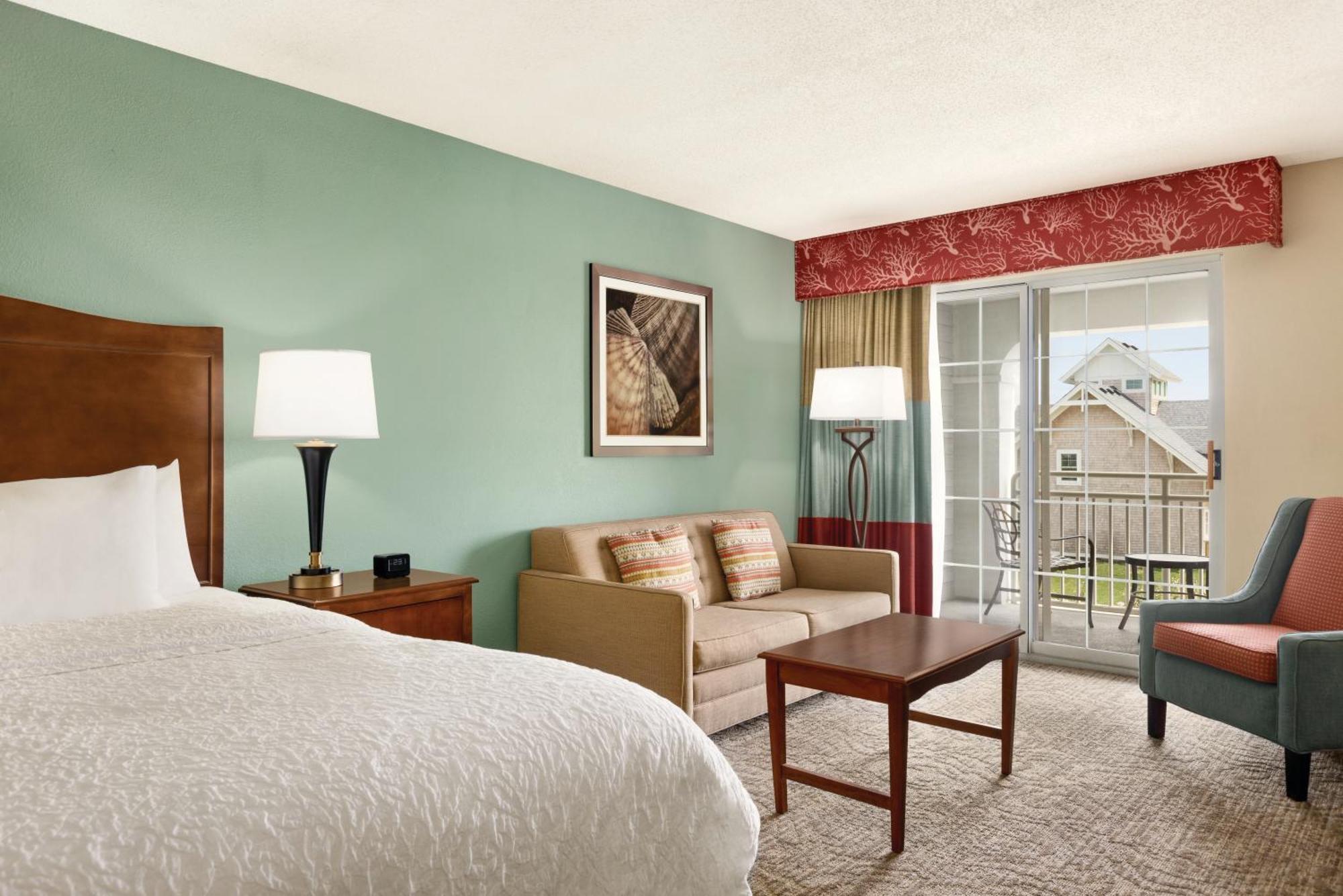 Hampton Inn & Suites Outer Banks/Corolla Exterior photo