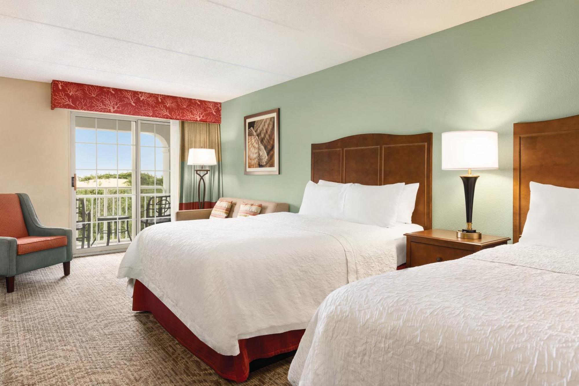 Hampton Inn & Suites Outer Banks/Corolla Exterior photo